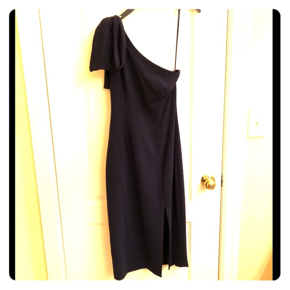 Gianni bini one shoulder dress